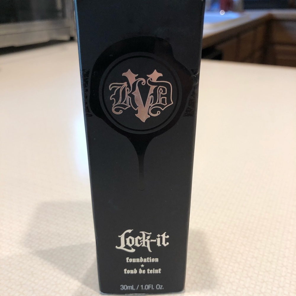Kat Von D foundation